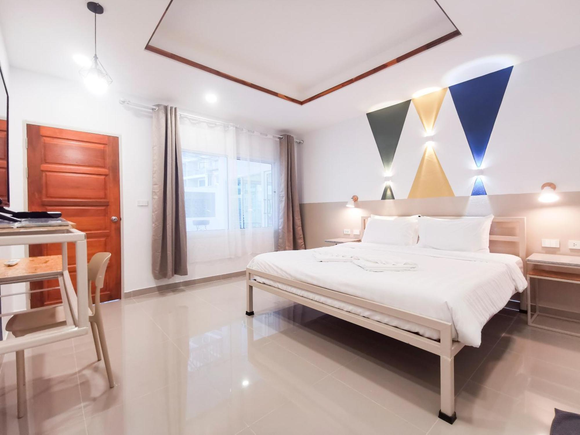 Thepprasit Cosy Villa Pantai Jomtien Luaran gambar